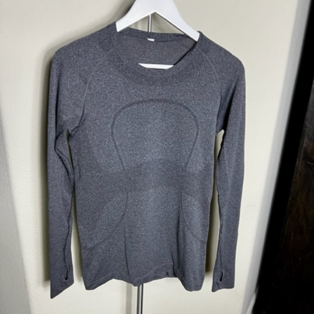 Lululemon Swiftly tech long sleeve shirt
